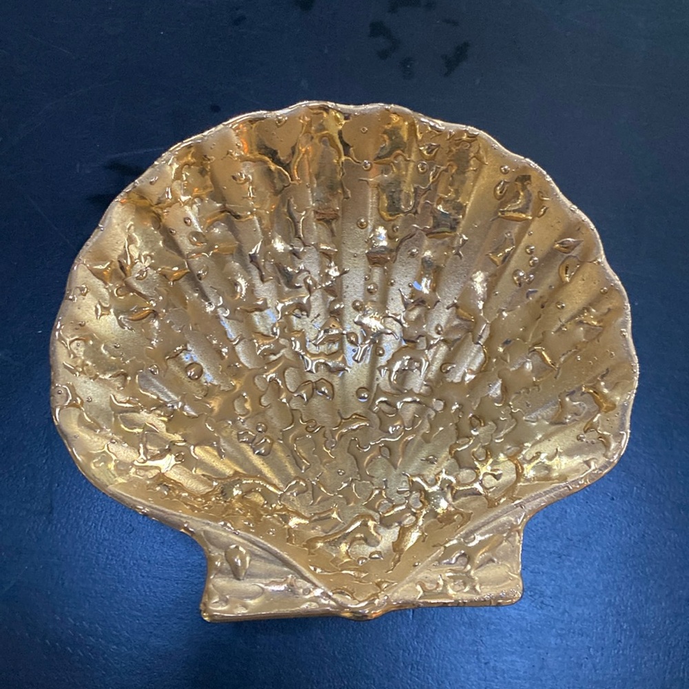 Weeping Bright Vintage Candy Dish